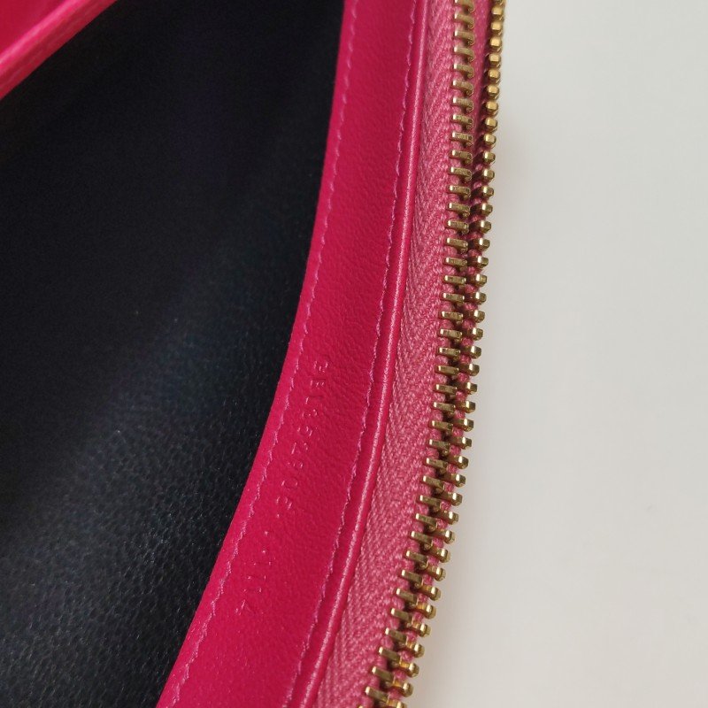 Saint Laurent 牛皮純色YSL標誌錢包-7