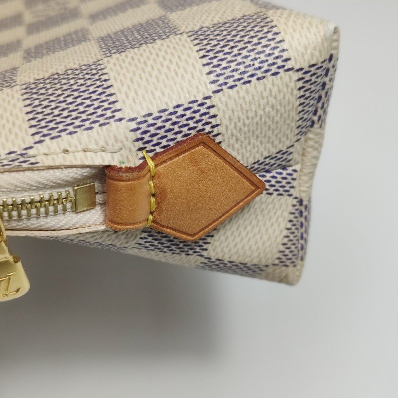 Louis Vuitton(LV)棋盤格拉鍊手拿包晶片款-12