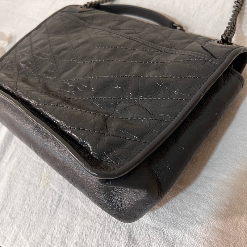 ෆ YSL Niki中號灰色-8