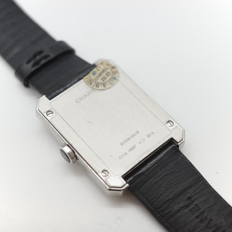 Chanel 香奈兒 BOY·FRIEND 34mm 黑色機刻雕紋 石英腕錶 2017 年-5