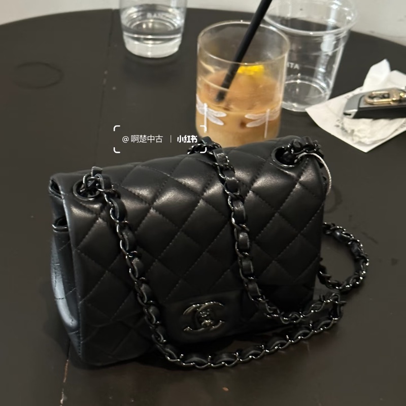 🈶購證 #芯片款 #閒置帶膜 香奈兒方胖子Cf17 #SoBlack 櫃上🉑遇不🉑求 稀有釋出✨-8