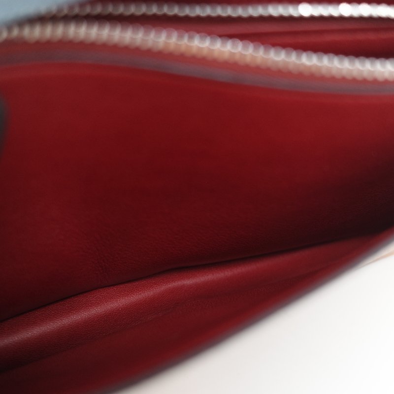 Loewe 羅威 雙色拼接 米色 粉藍色 小牛皮金屬鍊 翻蓋皮夾 斜背包 鏈條包 單肩包 （鏈條可以拆卸）-25