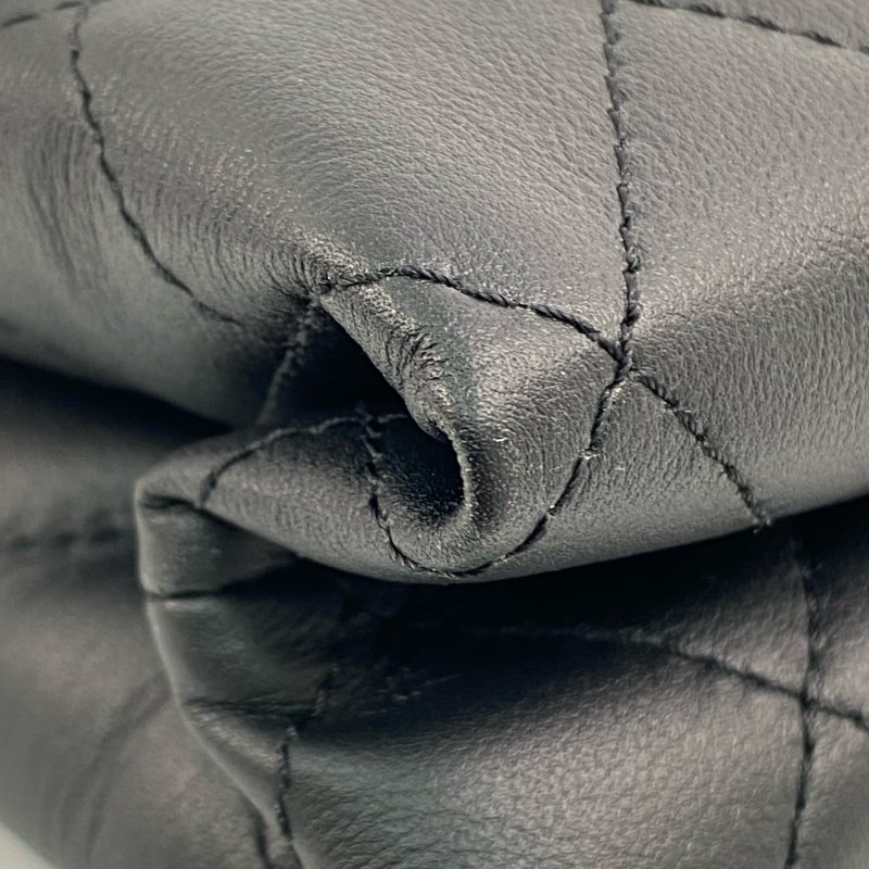 △ Chanel 香奈兒 Black Calfskin Gold Tone Metal Single Flap Chain Shoulder Bag AS3227 黑色小牛皮金色金屬鎖鏈肩背袋 - 267003454-9