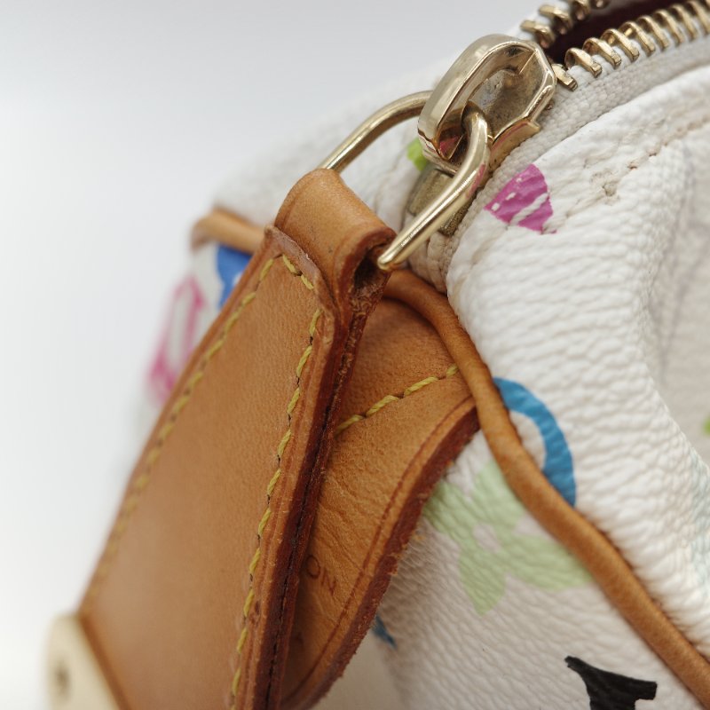 （限量保存款♥️日本同款已經 12 萬了）Louis Vuitton X 村上隆 路易威登 Speedy30 白三彩 經典花紋 手提包 枕頭包-15