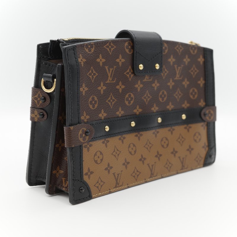 （配件超級全♥️全網最低）Louis Vuitton 路易威登 Monogram Reverse Trunk Clutch 棕色 拼色 金扣 肩背袋-5