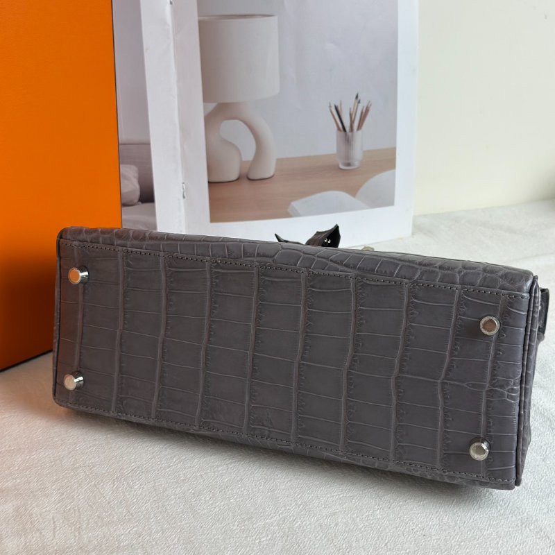 HERMES Kelly 28 霧面鱷魚皮 - 巴黎灰銀 🅀-4