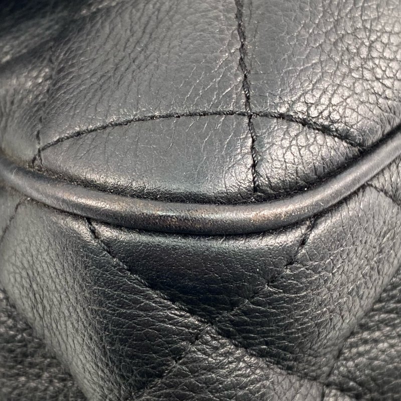 △ Chanel 香奈兒 Black Caviar Skin Ruthenium-Finish Metal Single Flap Chain Shoulder Bag No.22 黑色粒紋小牛皮鍍釕金屬鎖鏈肩背袋No.22 - 267004183-8