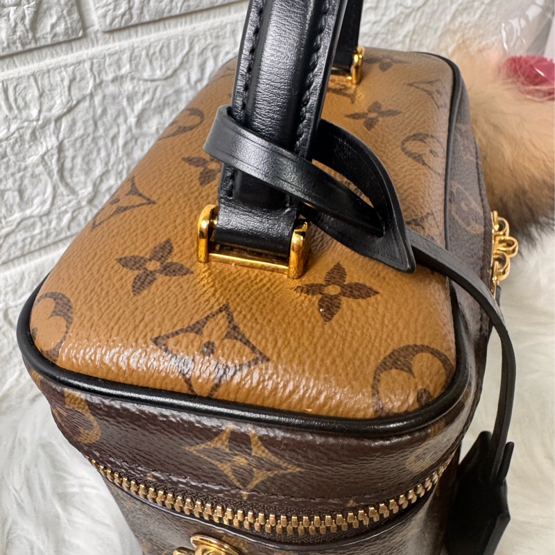 Louis Vuitton LV M45165-8
