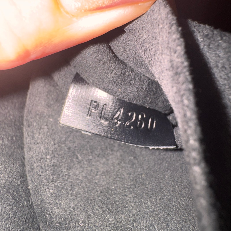 Louis Vuitton LV M45165-20