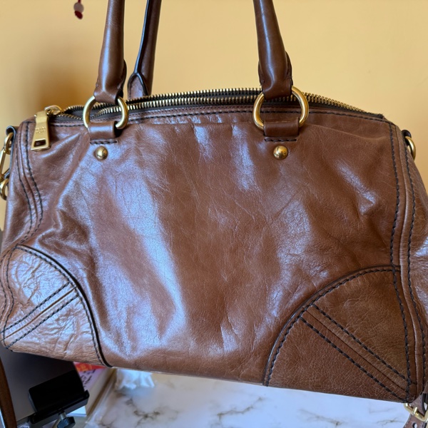 Prada vintage 真皮容量大包-7