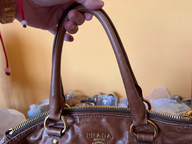 Prada vintage 真皮容量大包-12