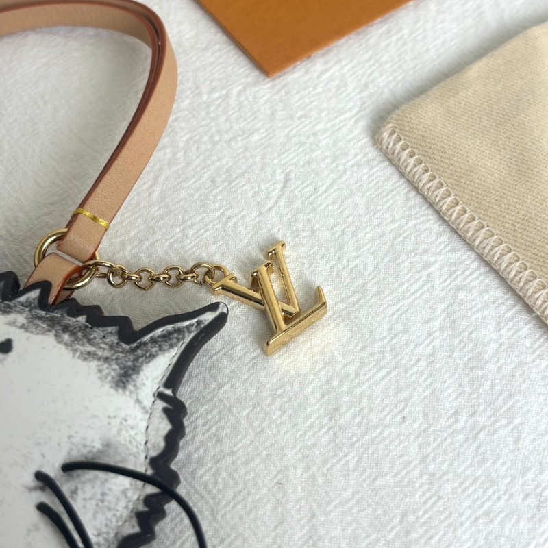 LOUIS VUITTON X Grace Coddington聯名Cat吊飾-3