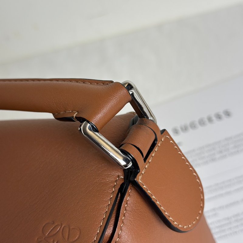 LOEWE Puzzle小牛皮手袋 - 小號棕色-10