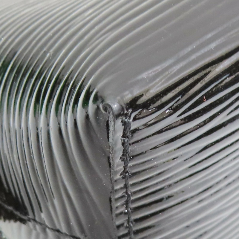 黑色漆皮 化妝包 M4064N【LOUIS VUITTON LV 路易威登】 M4064N-10