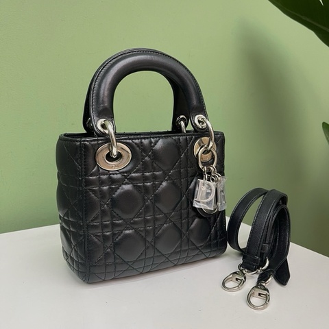 Dior迪奧黑銀翻蓋皮肩帶3格戴妃包