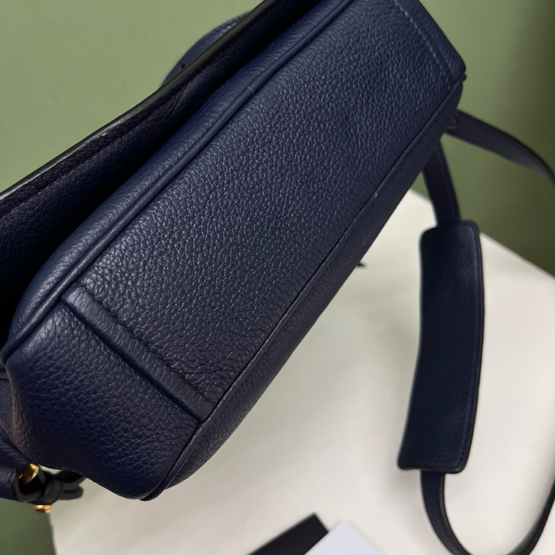 Prada深藍色郵差包-7