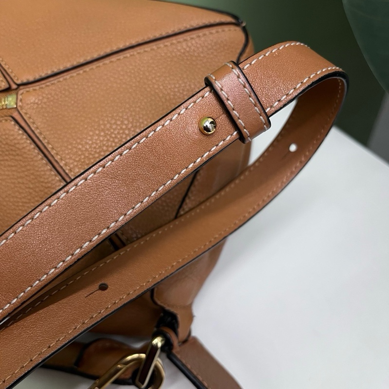 Loewe羅意威焦糖小號puzzle幾何包棕色-6