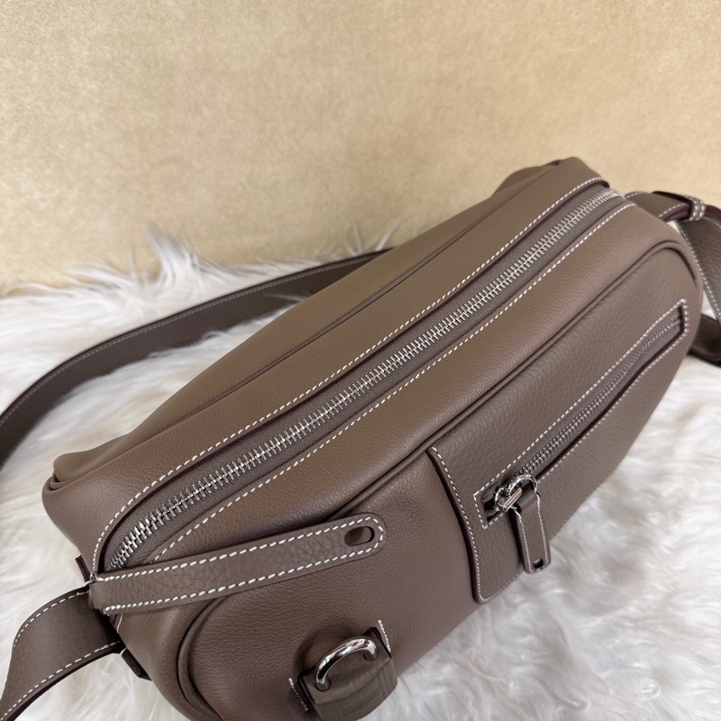 Hermes Petit Courrier 18大象灰銀釦Evercolor斜背包 W刻 男女通用-7