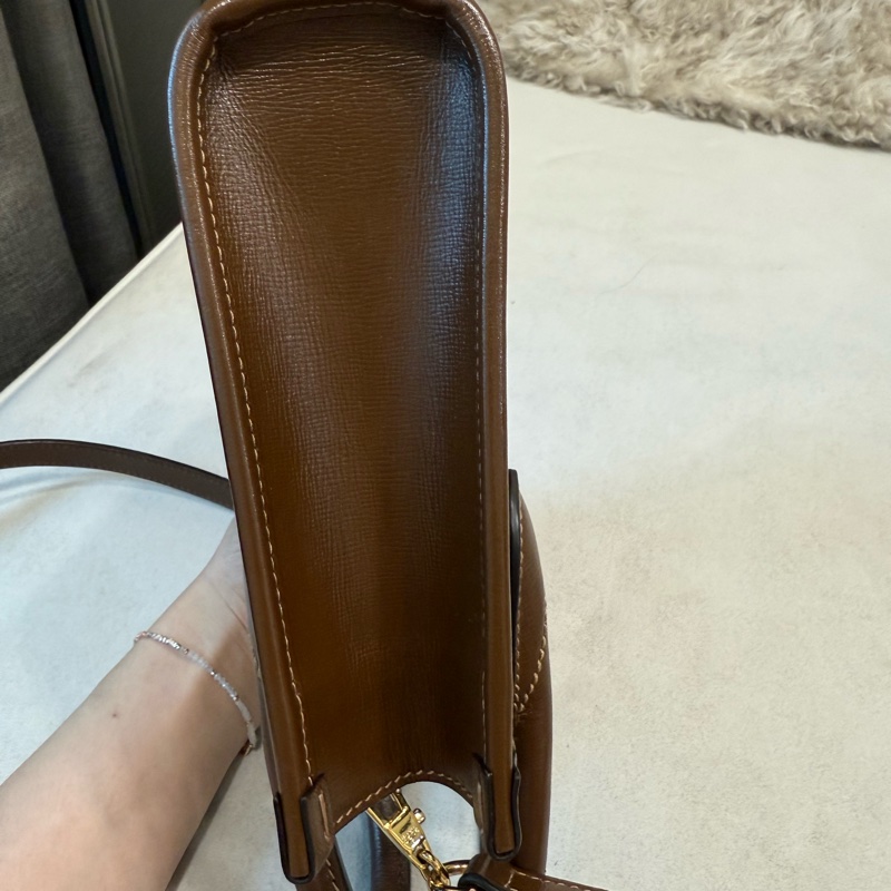 Gucci 琴譜包 斜背包 包包 古馳 台灣專櫃購入-14