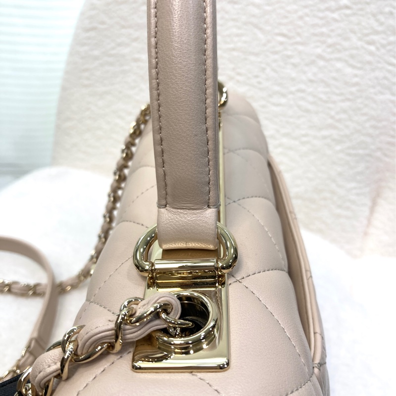 Chanel香奈兒奶茶色羊皮TrendyCC手提側背包三層翻蓋淡金釦經典菱格A92236-26