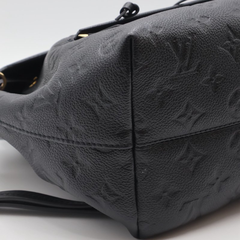 LOUIS VUITTON Montsouris壓紋牛皮後背包 - 黑-16