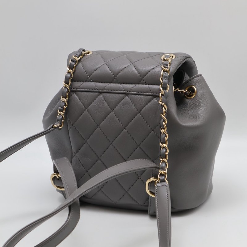 CHANEL Duma小羊皮後背包 - 小號深灰金-3