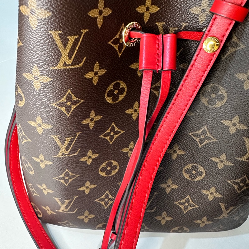 LV NeoNoe MM熱門老花水桶包，近全新-3