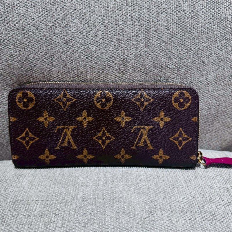 Louis Vuitton  經典桃紅長夾-1