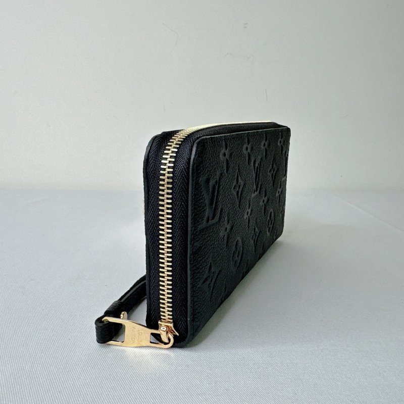 LV 全新Monogram壓紋拉鍊長夾-3