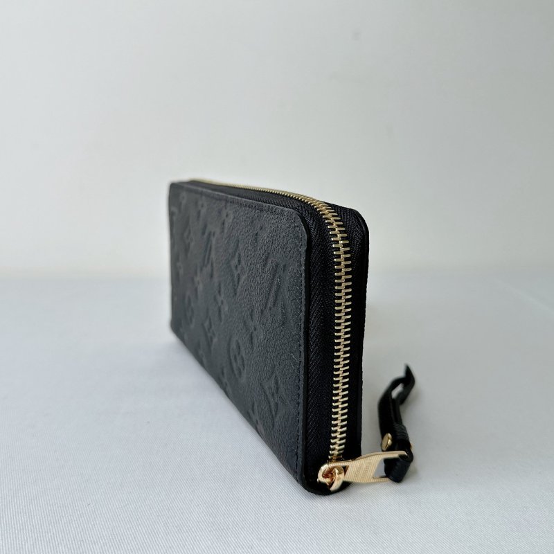 LV 全新Monogram壓紋拉鍊長夾-4