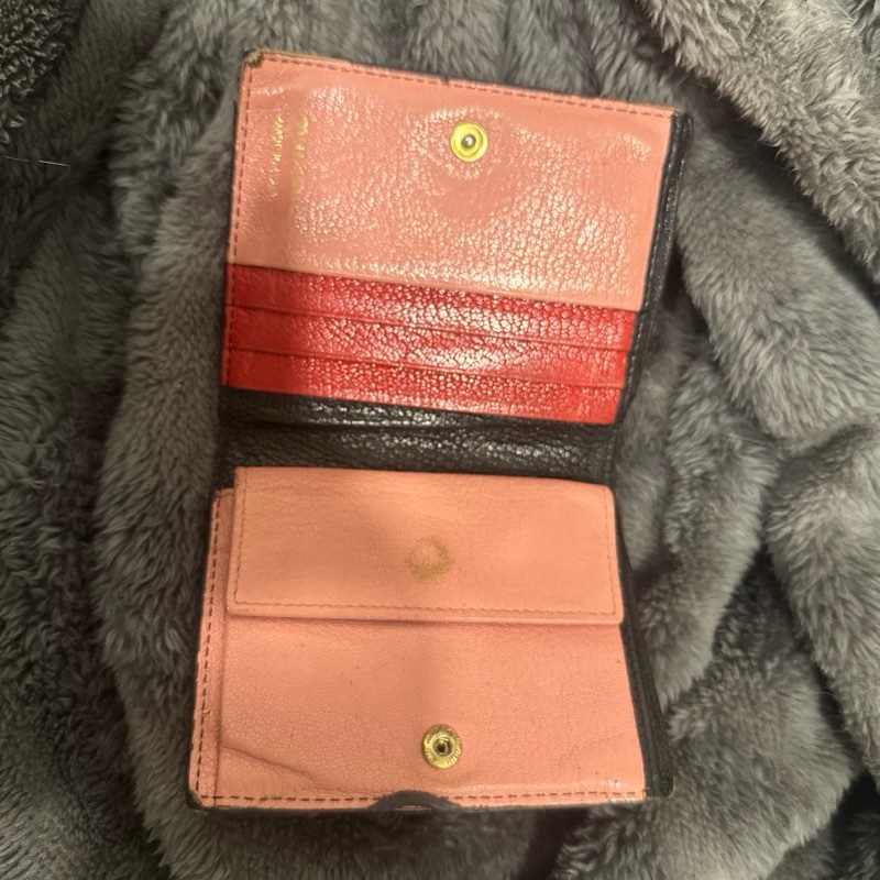 MiuMiu黑粉糖果色短夾-13