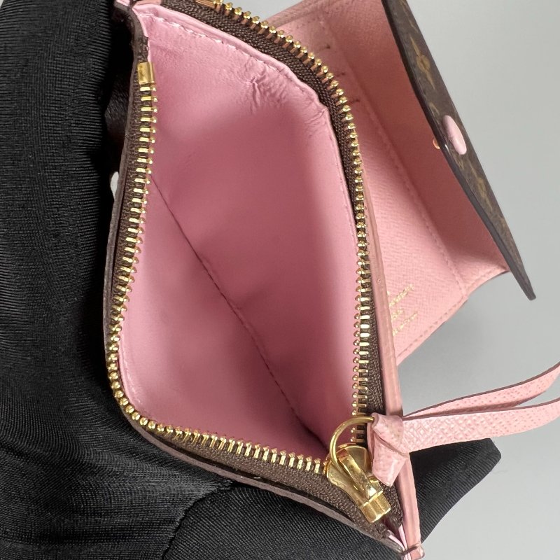 LV M62360  老花粉紅Victorine短夾-6