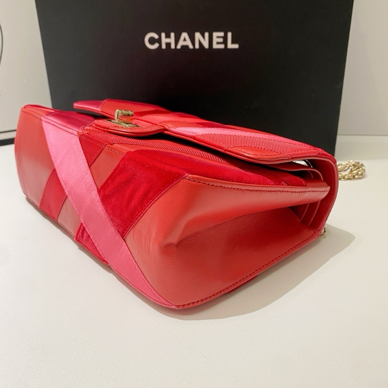 Chanel香奈兒限量款2.55小號，24開 獨特拼接設計  尺寸：24*16 附件:塵袋 卡-5