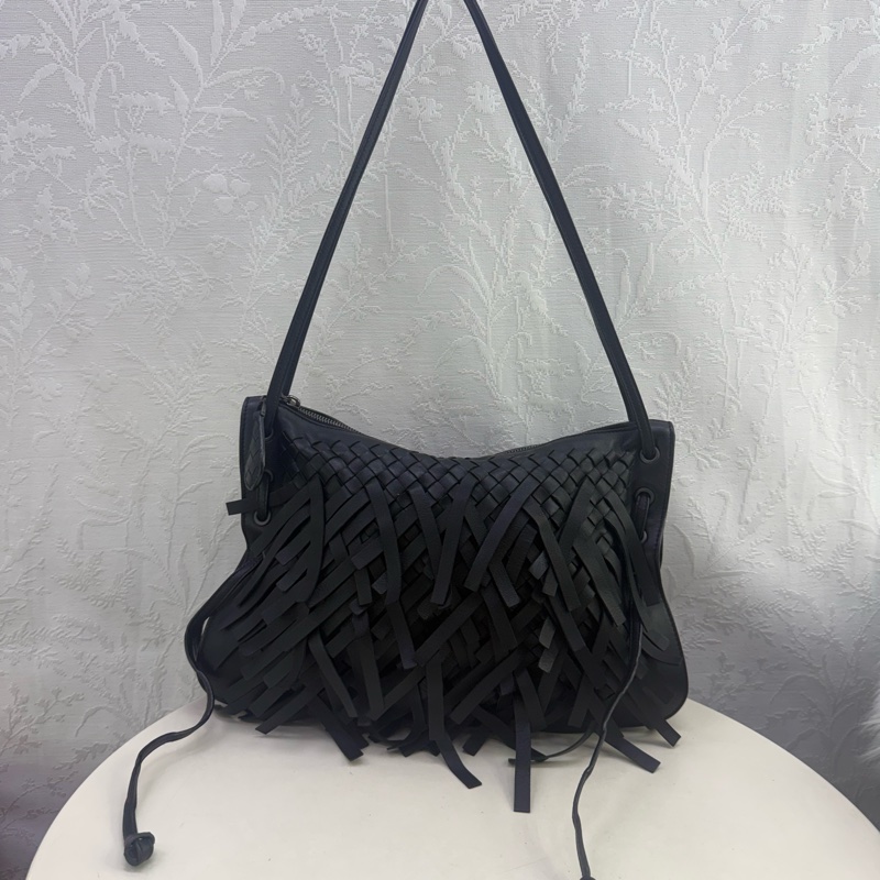 Bottega Veneta 斜孭袋或者肩帶袋-0