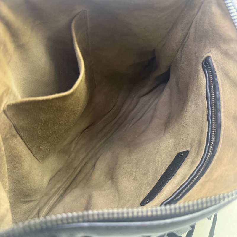 Bottega Veneta 斜孭袋或者肩帶袋-12