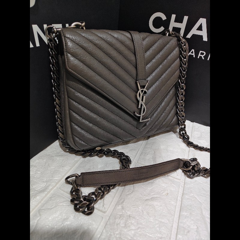 【YSL】 聖羅蘭經典郵差包/鏈條包/象灰-6