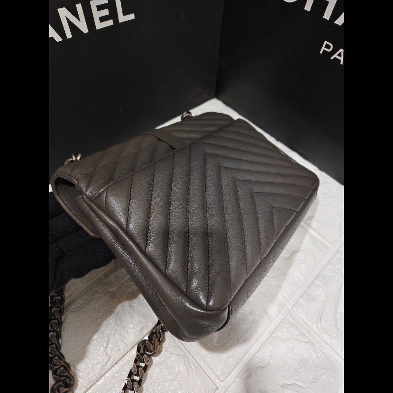 【YSL】 聖羅蘭經典郵差包/鏈條包/象灰-8