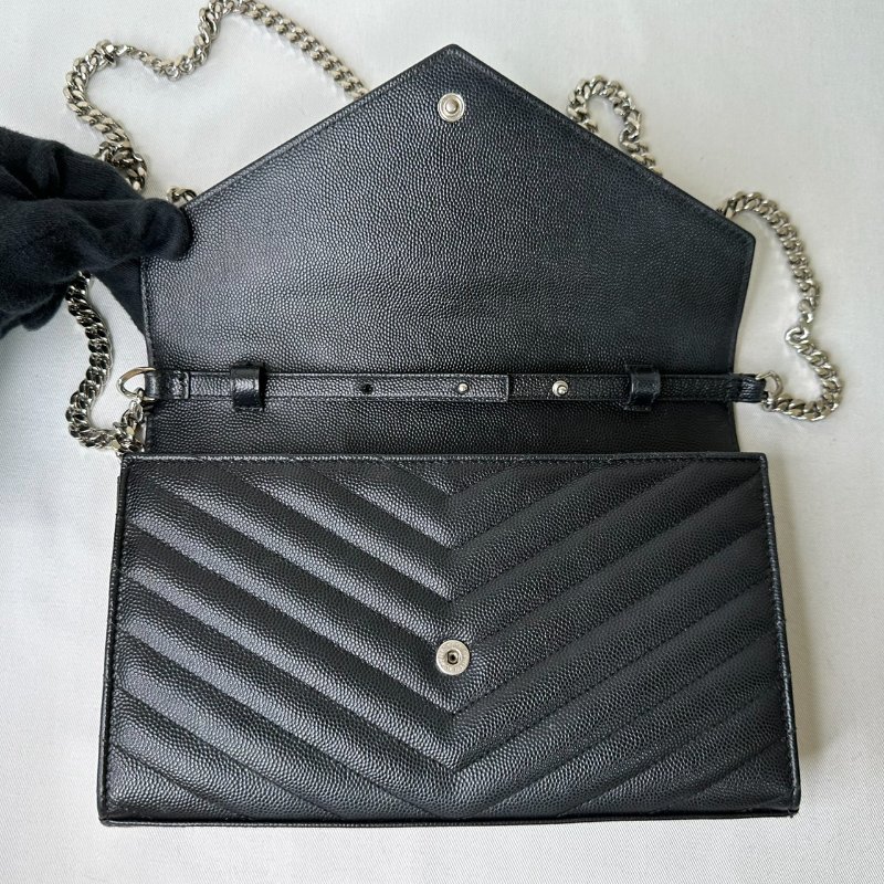 YSL 黑銀信封woc鏈帶包-6