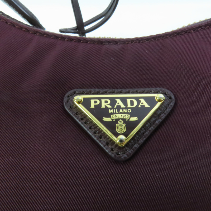 PRADA 尼龍Re-Edition 2005金扣手挽袋-7