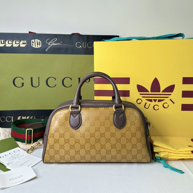 GUCCI x adidas聯名波士頓包-1