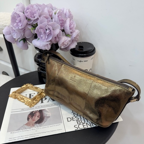 Gucci Boat Pochette 手拿包