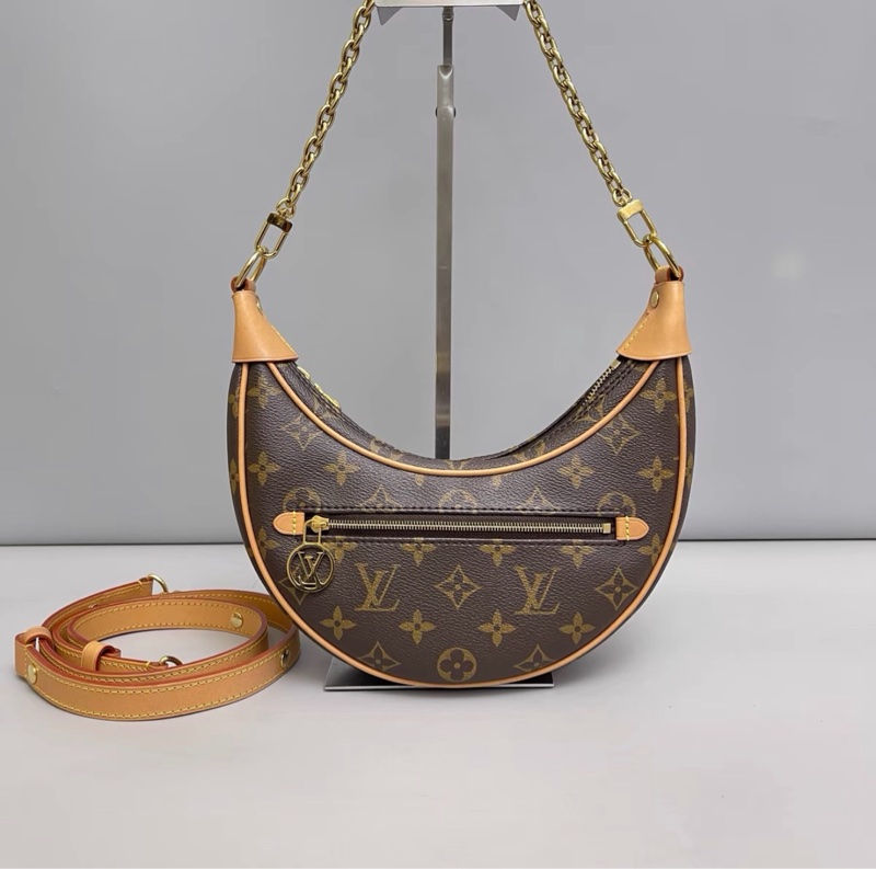 🈶購證 #全配 #芯片款 #櫃上在售🔥 Lv loop月亮腋下包-8