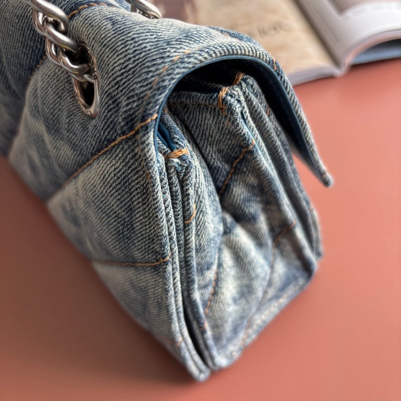 ::BALENCIAGA:: 716351 小款沙漏包絎縫水洗單寧牛仔鏈條包 Crush Small Quilted Denim Shoulder Bag-15