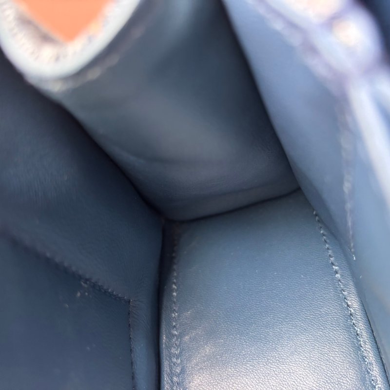::BALENCIAGA:: 716351 小款沙漏包絎縫水洗單寧牛仔鏈條包 Crush Small Quilted Denim Shoulder Bag-21