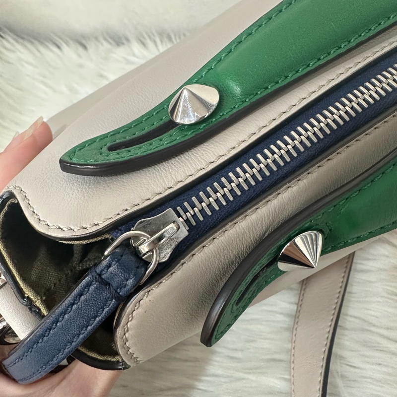 fendi 8BL124 灰綠粉銀釦by the way-33