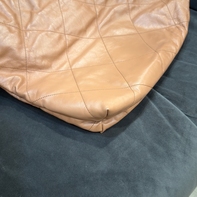 #櫃上在售23萬 #全網最低💰 #99新閒置 香奈兒焦糖棕22bag 芯片款-8