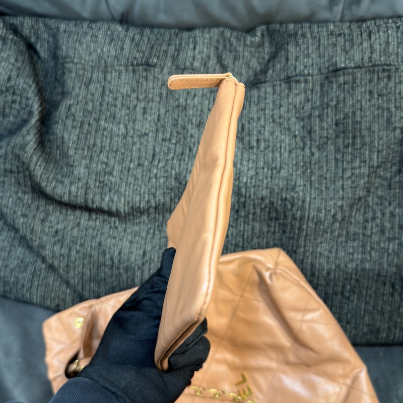 #櫃上在售23萬 #全網最低💰 #99新閒置 香奈兒焦糖棕22bag 芯片款-16