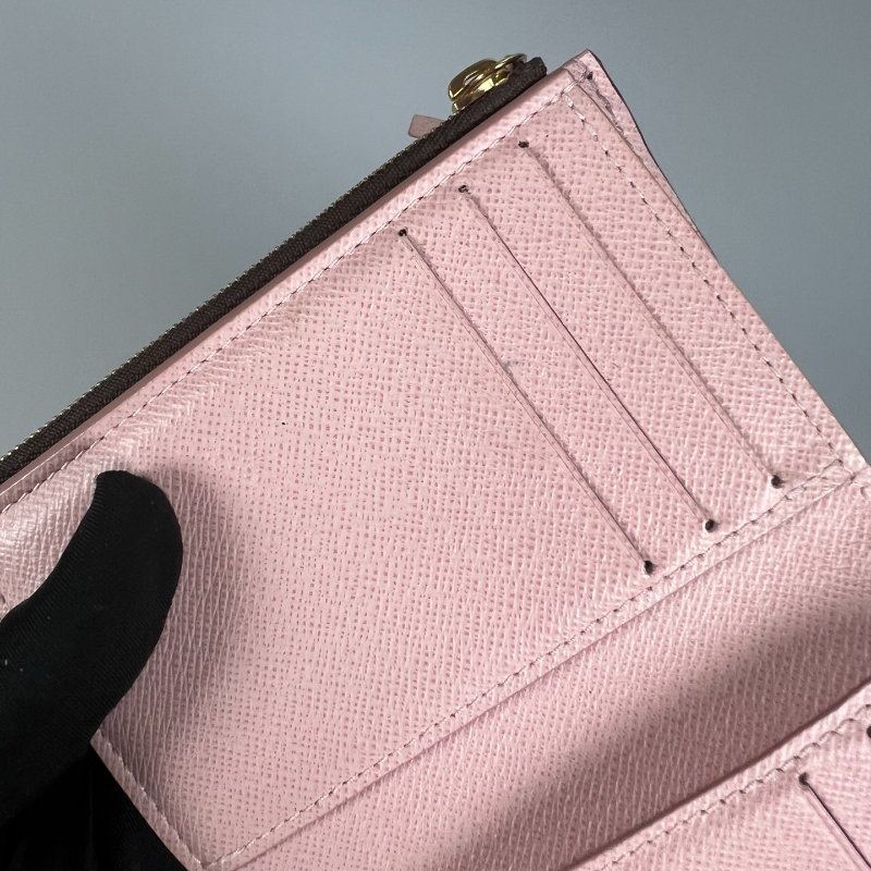 LV M62360 老花粉紅Victorine短夾-6