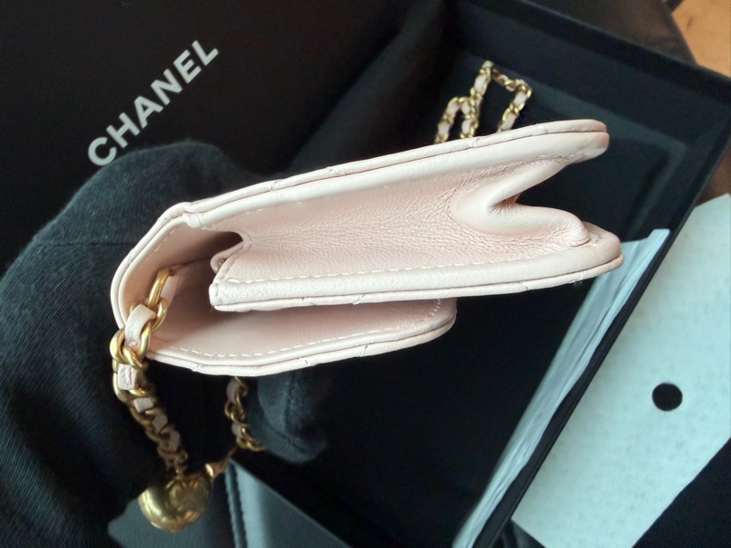 CHANEL 櫻花粉［超低價］金球手機包🫰🏻有購證 卡片零錢手機妥當當-10