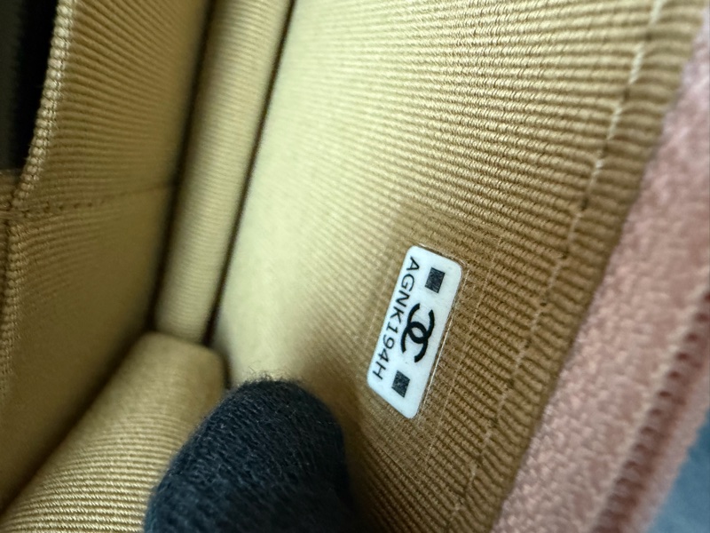 CHANEL 櫻花粉［超低價］金球手機包🫰🏻有購證 卡片零錢手機妥當當-18